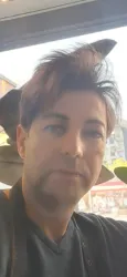 Alex R.