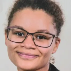 Léonie C.