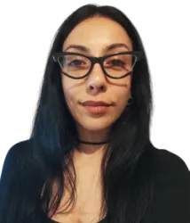 Giulia Angela R.