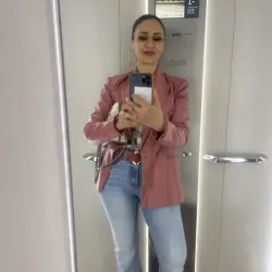 Amena  D.