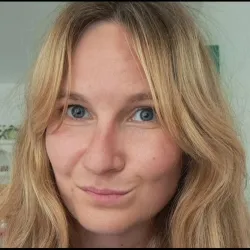 Laura M.