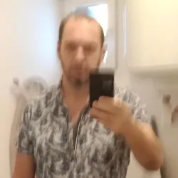 MASSIMO V.