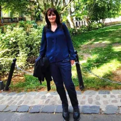 Sandrine  J.