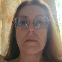 Murielle V.