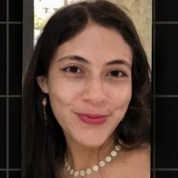 María Fernanda C.