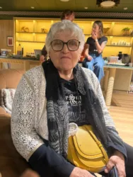 Elisabeth C.