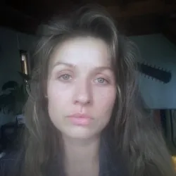 Caroline L.