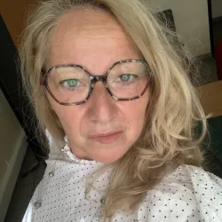 Claudine  L.